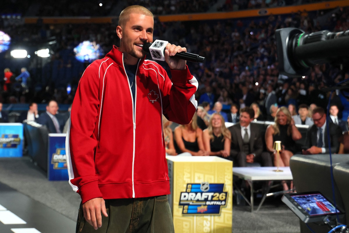 BUFFALO, NEW YORK - JUNE 26: Singer Justin Bieber of Canada looks on during day one of the 2026 NHL Draft on June 26, 2026 in Buffalo, New York. Bruce Bennett/Getty Images/AFP (Photo by BRUCE BENNETT / GETTY IMAGES NORTH AMERICA / Getty Images via AFP)